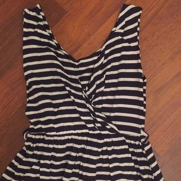 SOLD - Navy & White V-Neck Dress - Picture 3 of 5